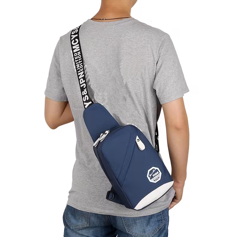 Lightweight Nylon Crossbody Bag 3