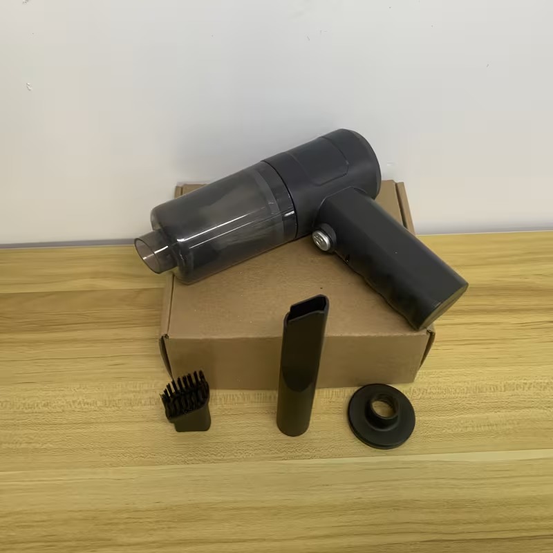 High-Power Cordless Vacuum Cleaner 3