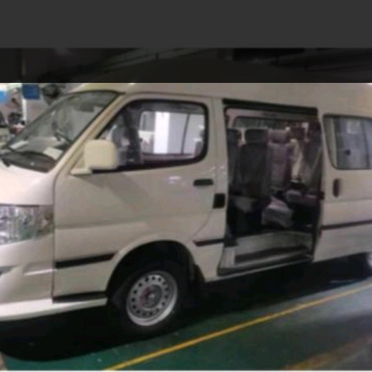 5.3m Old Hiace Electric mini bus 2